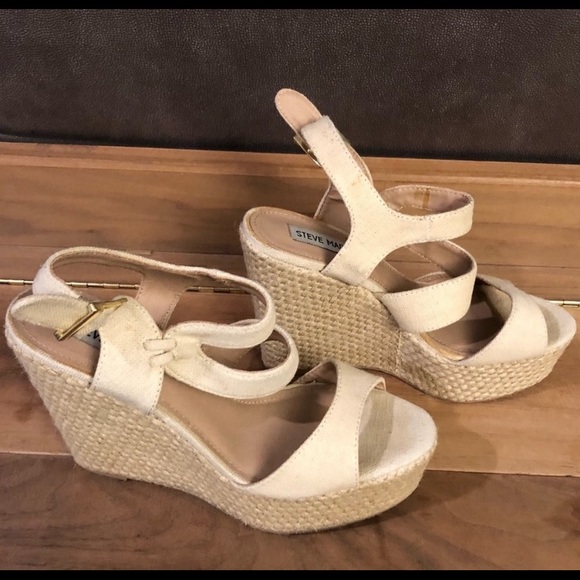 Steve Madden Canvas Wedges - Picture 5 of 6